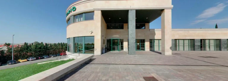 Floristería para Tanatorio San Carlos