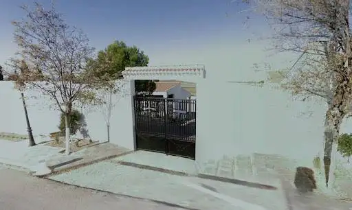 Floristería para Tanatorio Municipal Pozo Cañada