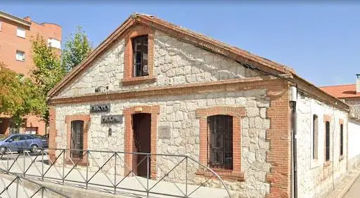 Floristería para Tanatorio Municipal de Tordesillas