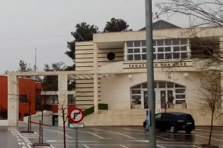 Floristería para Tanatorio Crematorio San José