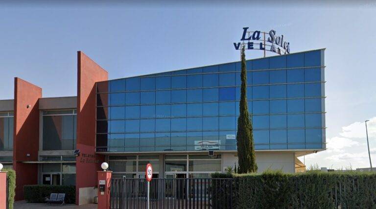 Floristería para Tanatorio La Soledad en Badajoz