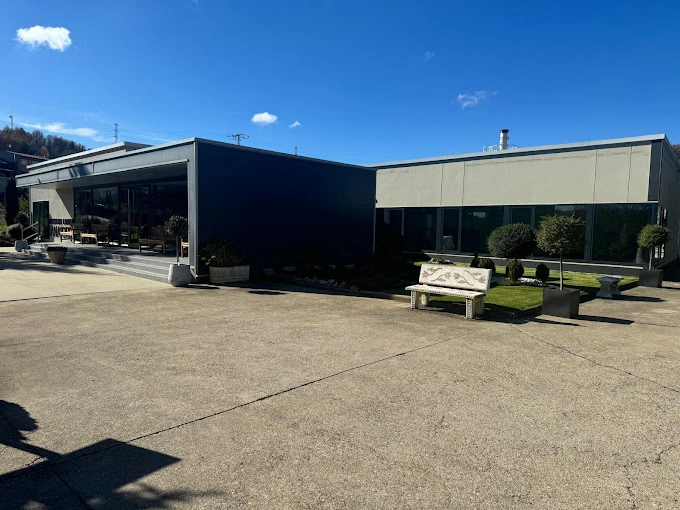 Floristería para Tanatorio de Guardo Virgen del Carmen